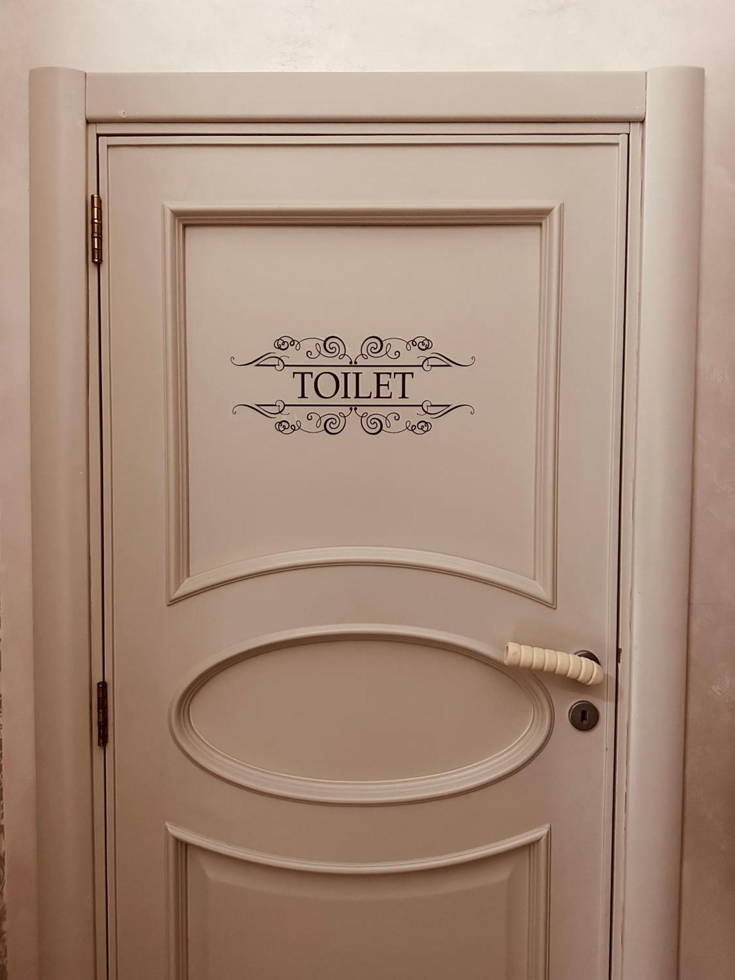 Luxury Holidays Неаполь Экстерьер фото